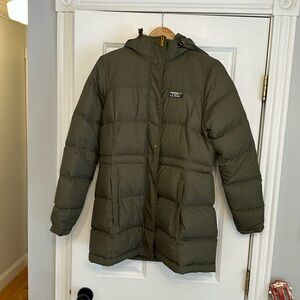LL Bean Women’s Mountain Classic Down Puffer Parka